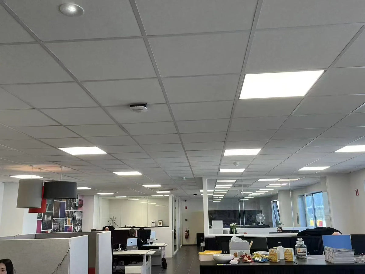 Backlit vs. Edge-Lit LED Panel: Which Is Better?