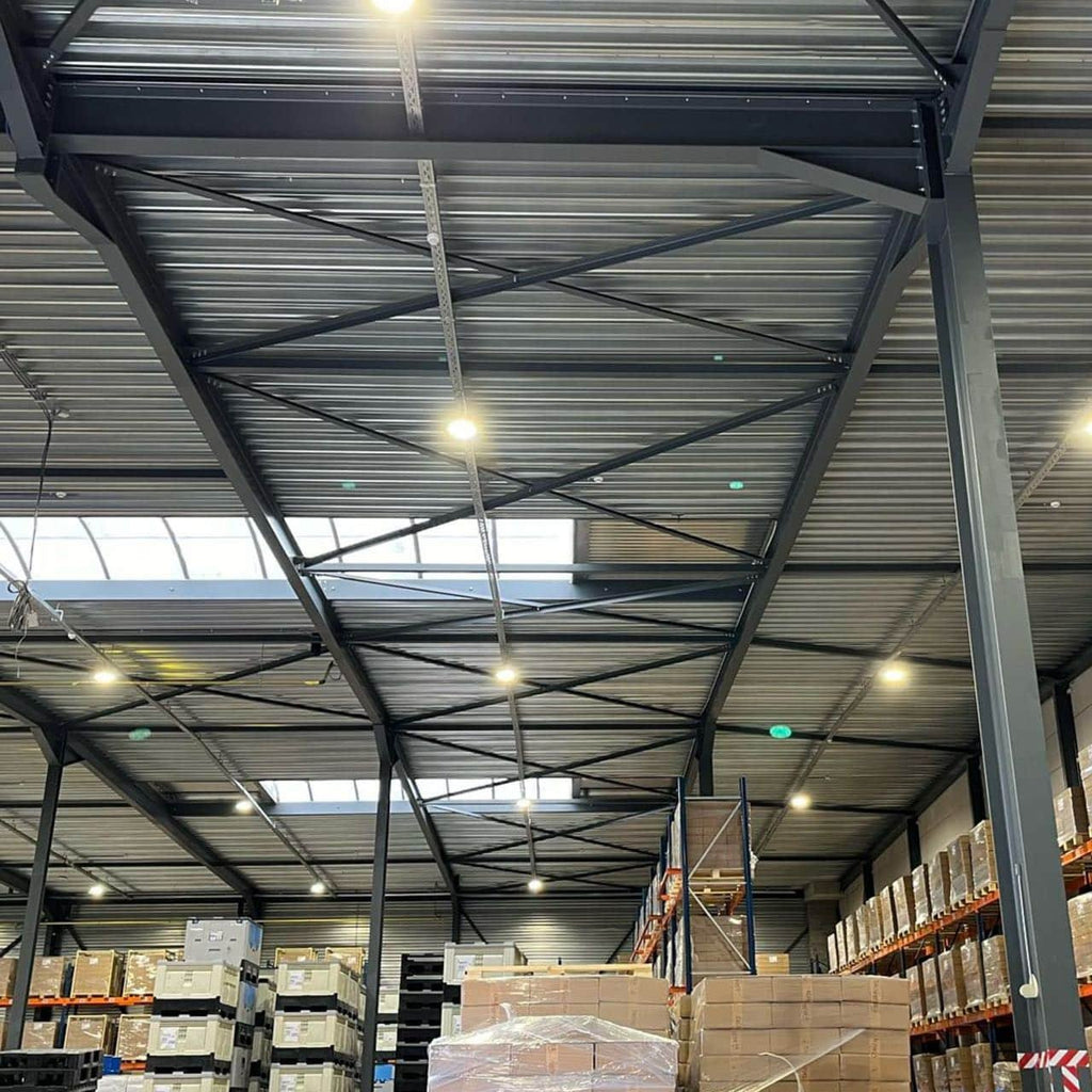 LED High Bay 100W 4000K – Driver Sosen – 90° – 185 lm/W – IP65 – Regulável DALI – foto 4