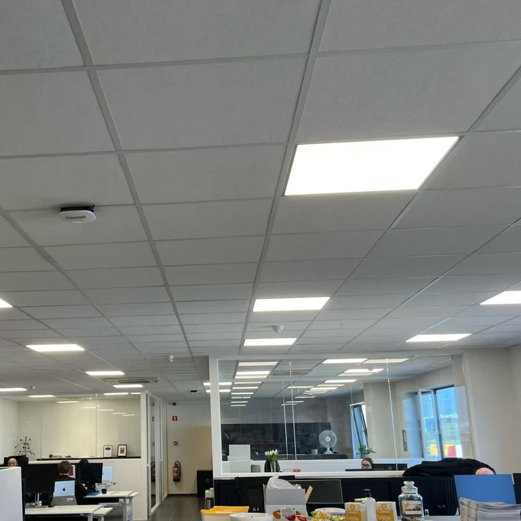 LED Panel s Pohybovým Senzorom 62×62 – 40W – 4000K – 110 lm/W – Backlit – Driver v cene (Nahrádza 4x18W) – Záruka 5 rokov – foto 5
