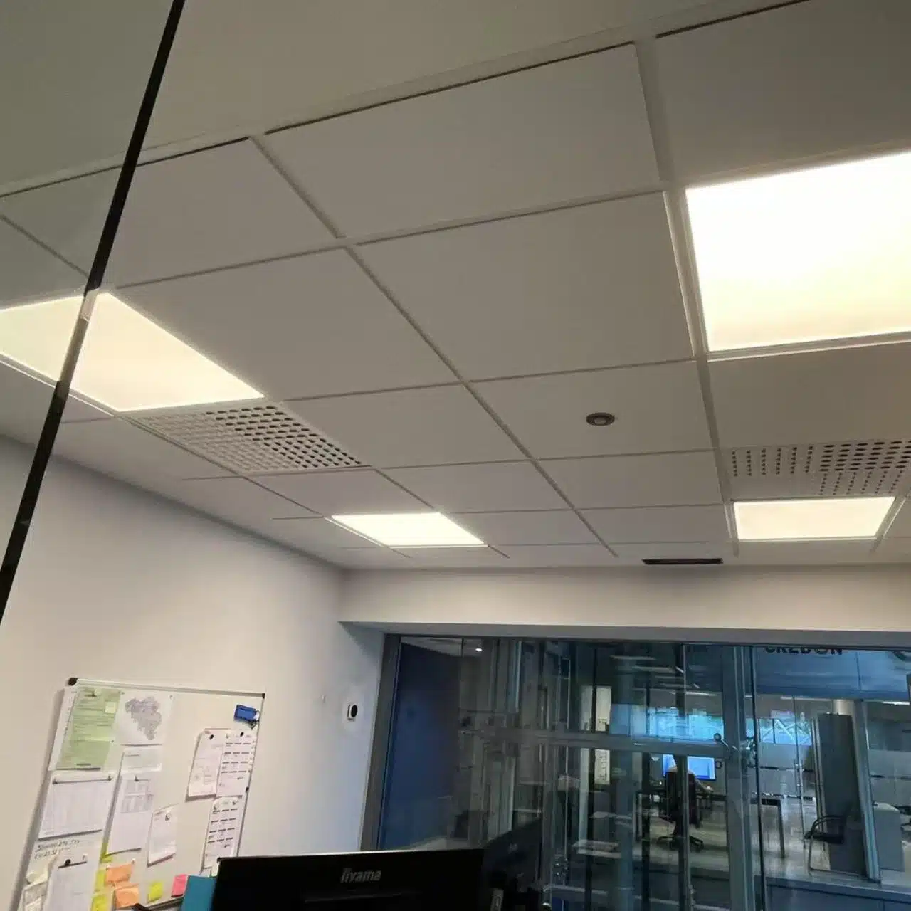 LED Panel 60x60 – 36W – 3000K - 110LM/W – Backlit – Driver Included (Replaces 4x18W) – 5 Year Warran